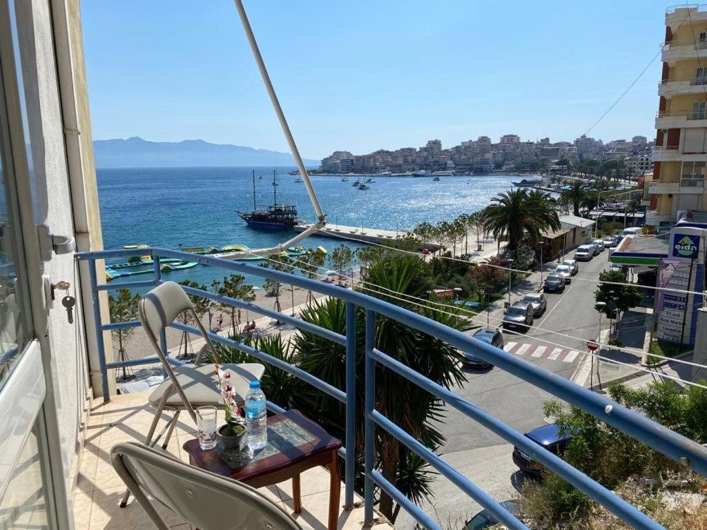 Sea Breeze Apartment Sarandë Exterior foto